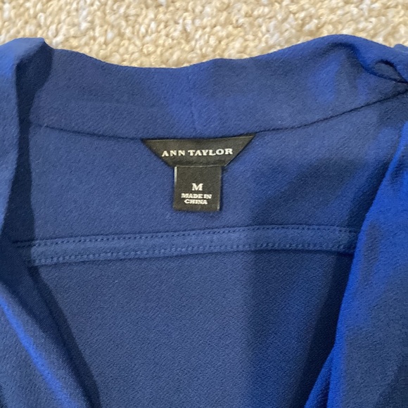 Ann Taylor Sleeveless Blue Cowl Neck Top - Picture 2 of 7